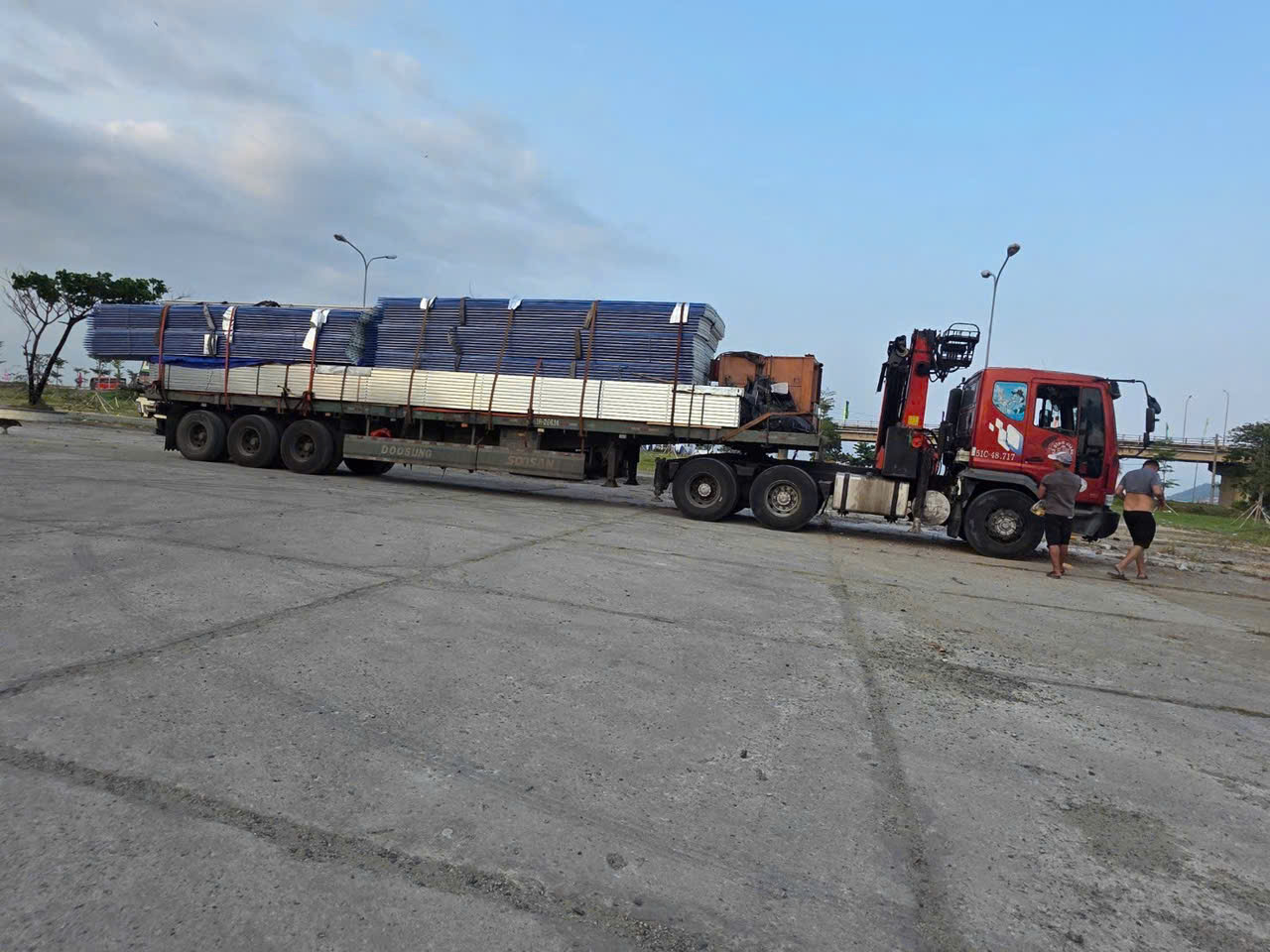 Hình 4: Tôn PU cách nhiệt tại Sáng Chinh STEEL