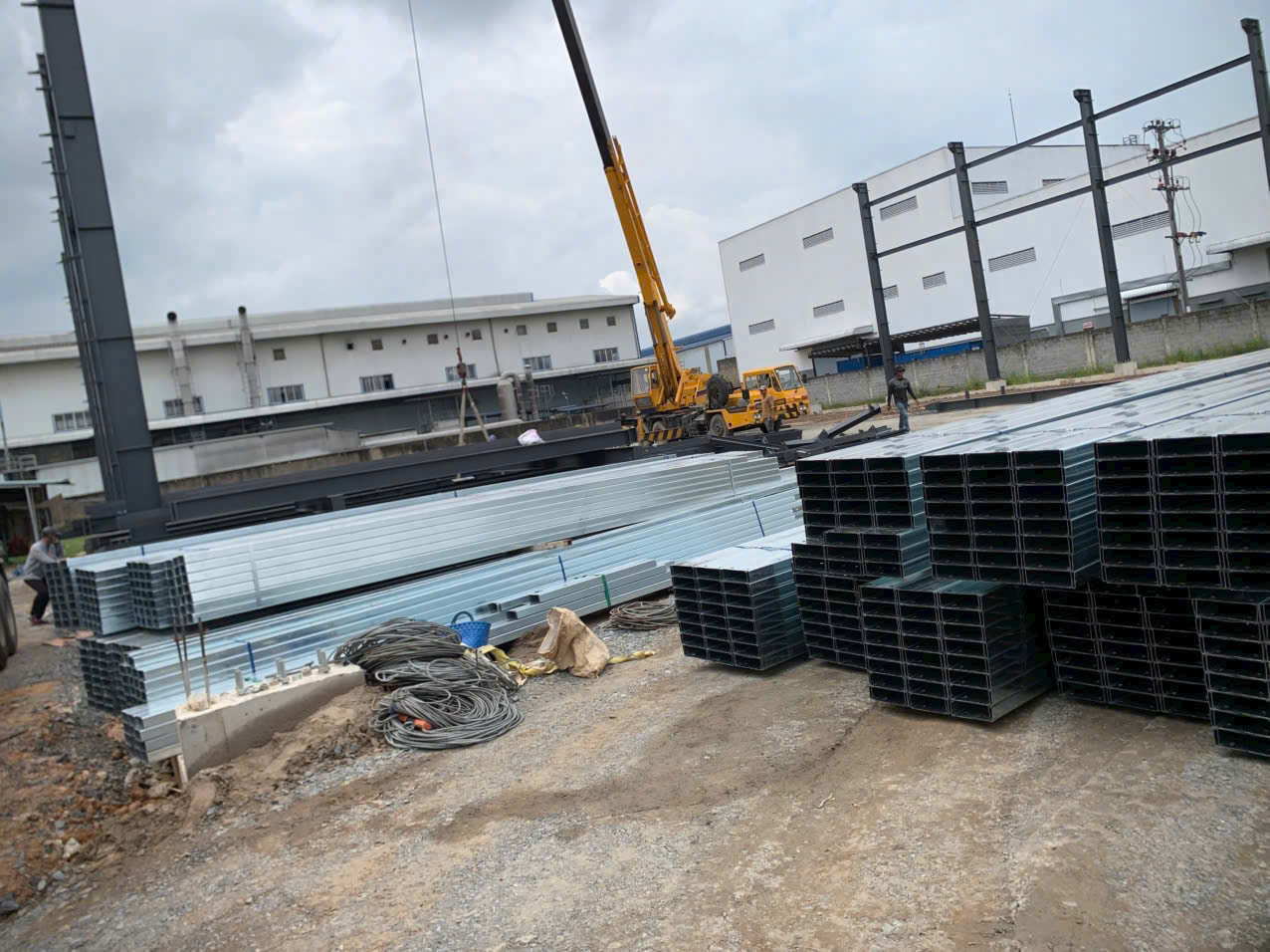 Hình 7: Thép hộp mạ kẽm tại Sáng Chinh STEEL