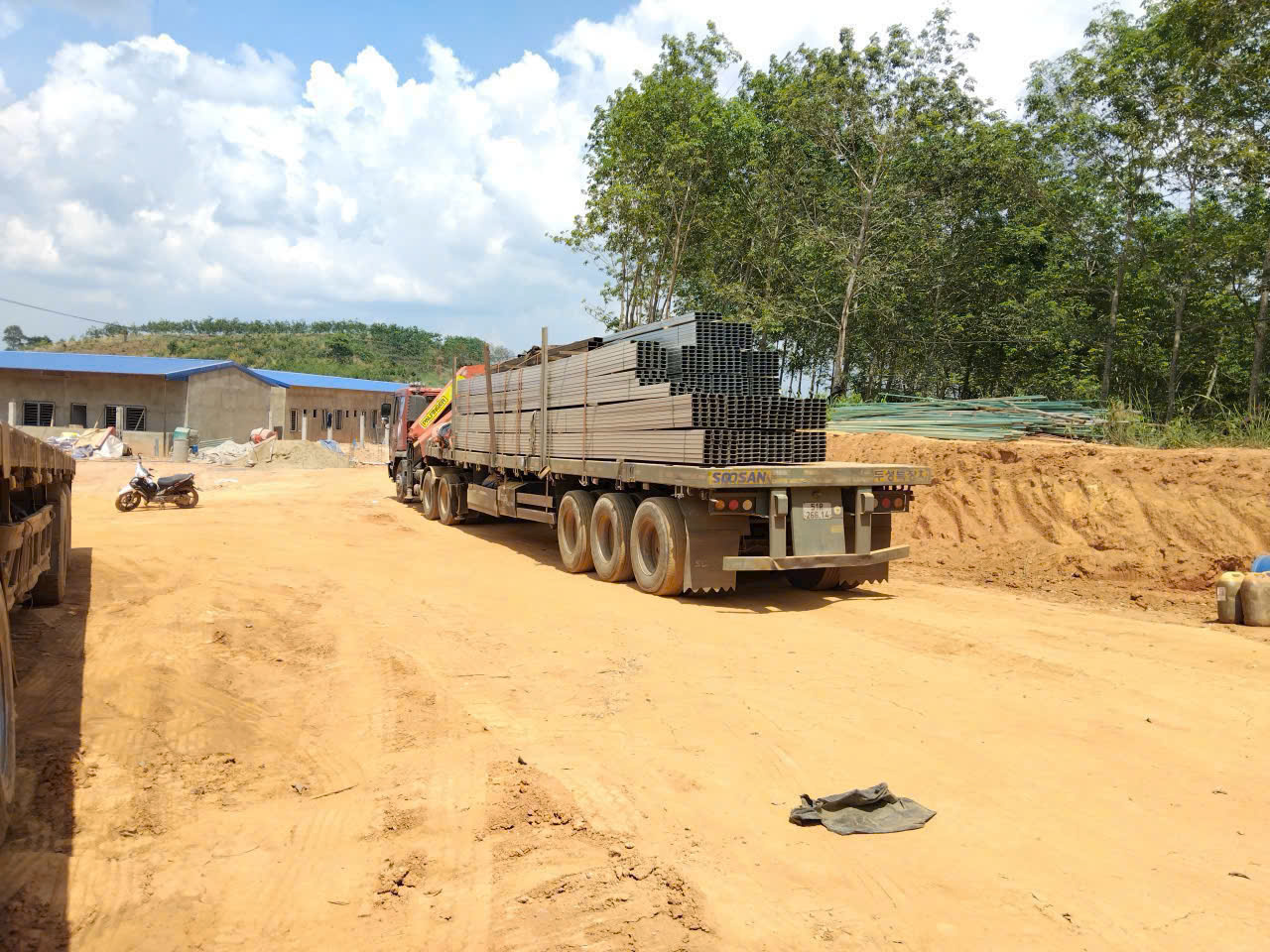 Hình 10: Thép hộp mạ kẽm tại Sáng Chinh STEEL