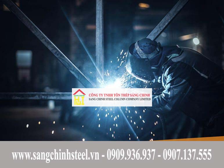 Thép hợp kim là gì? Phân biệt với thép không gỉ & thép carbon