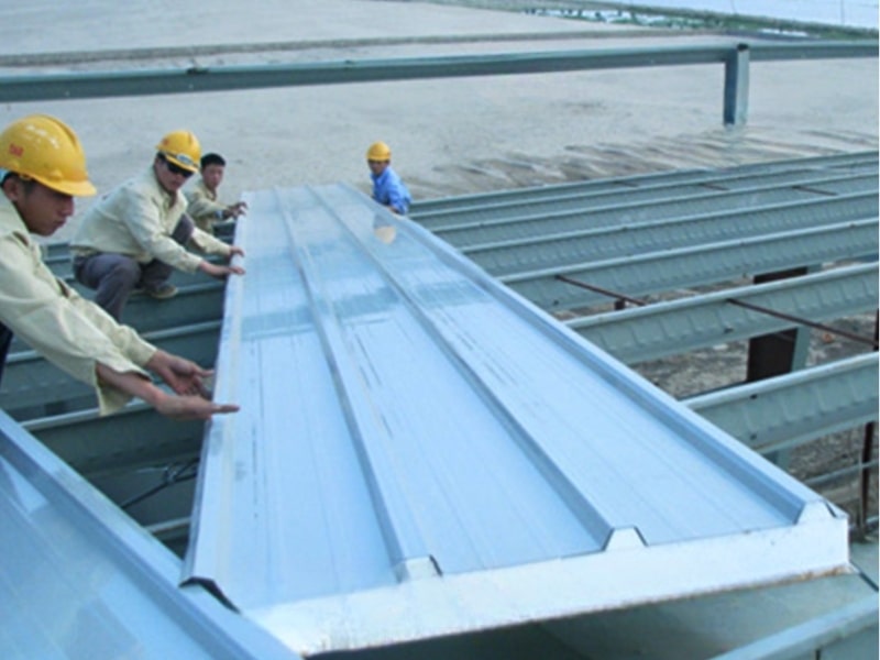 Bảng giá tôn cách nhiệt PU, Panel PU 3 lớp Quận 2