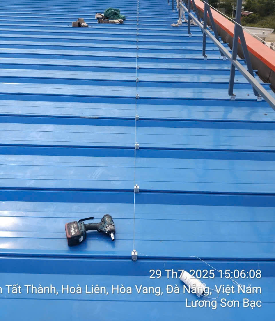 Nên Sử Dụng Tôn Lợp Mái Chống Bão Loại Nào?