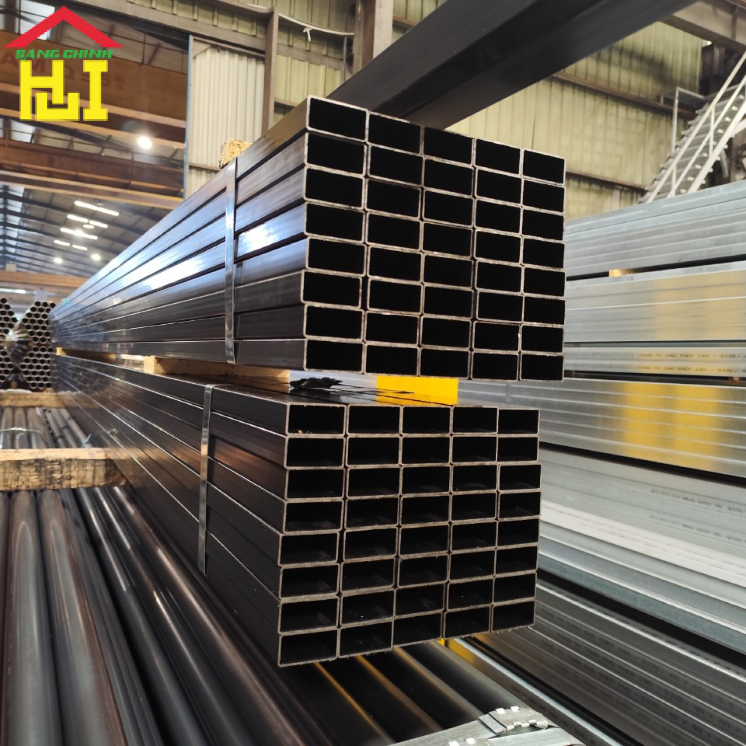Thép hộp 2x3